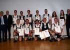 Lkr. Oberallgäu; Johann Bergmaier, Bereichsleiter RvS, Dr. Alois Kling, Behördenleiter AELF Kempten, Keck Leonhard, Ammann Raphael, Hatt Matthias, Berkmann Markus, Hauber Adrian, Engelhardt Vanessa, Neßler Patricia, Nigg Johannes, Aßfalg Michael, Göhl David-Lucas, Haug Markus, Ritter Martin (verhindert waren: Immler Maximilian, Peter Matthias), Dr. Erwin Lohner, Regierungspräsident von Schwaben